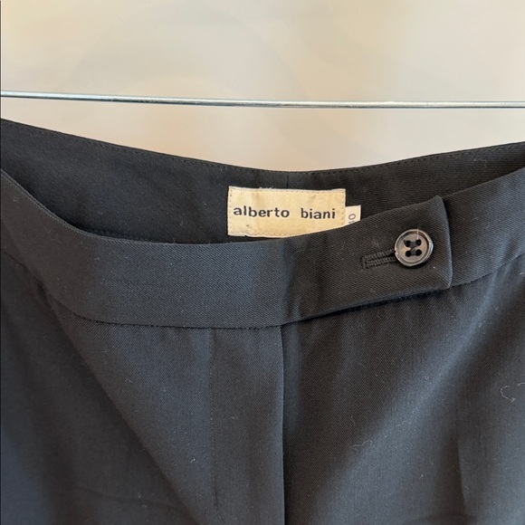 Elegant Black Women's Pants - Picture 5 of 11